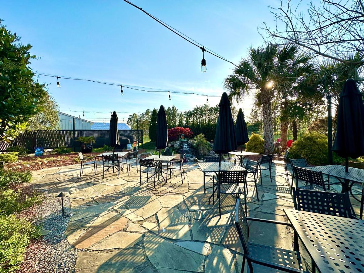 Cape Fear Vineyard And Winery Hotel Elizabethtown Buitenkant foto
